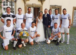 Wir gratulieren unserem Spieler und CO-Trainer Michael Blondowski zur Hochzeit