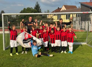 E-Junioren: Drei Siege zum Auftakt