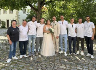 Wir gratulieren unserem Torhüter Hannes Fischle und seiner Frau Emelie zur Hochzeit